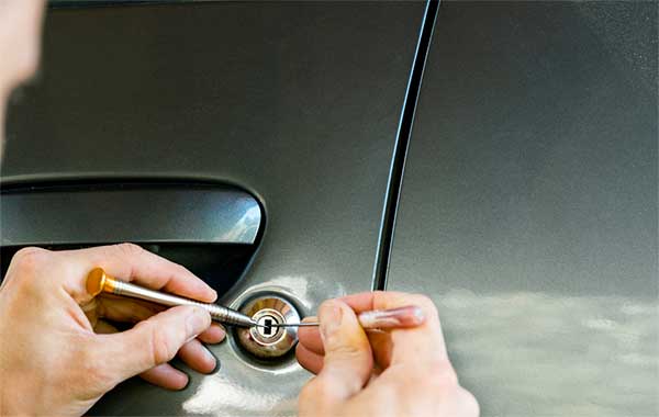 Apertura Porta Auto Senza Scasso
